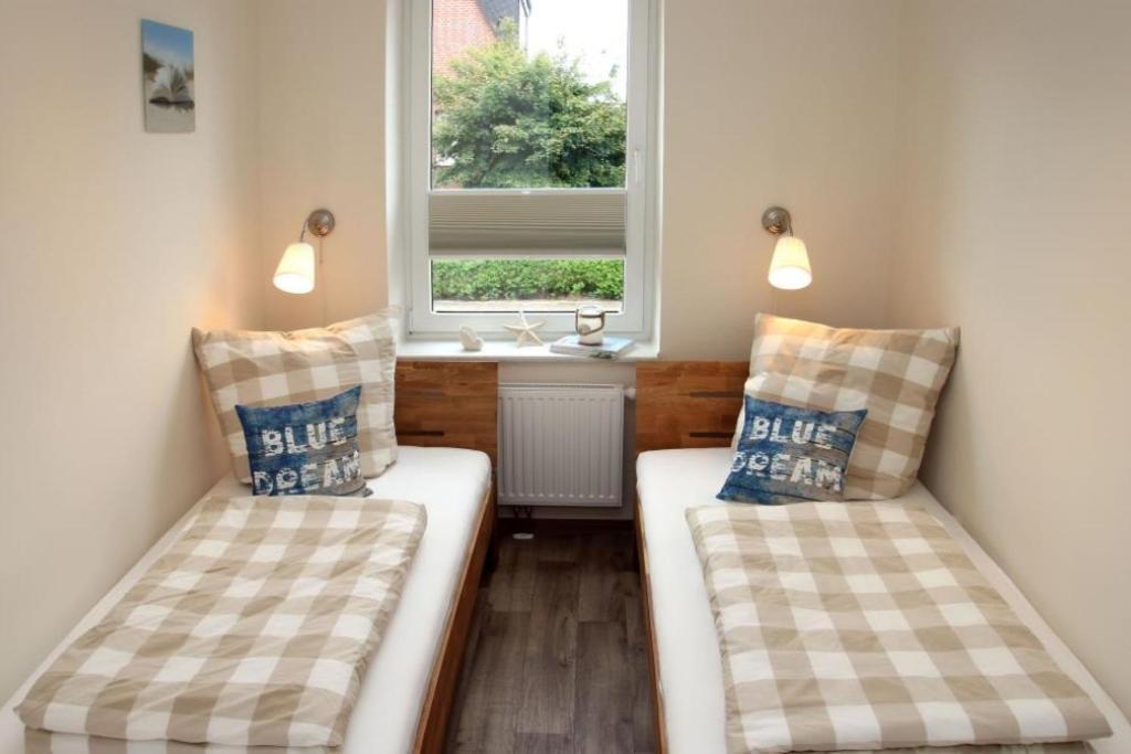Haus Auguste, Kormoran Apartment Росток Екстериор снимка