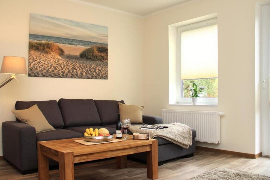 Haus Auguste, Kormoran Apartment Росток Екстериор снимка